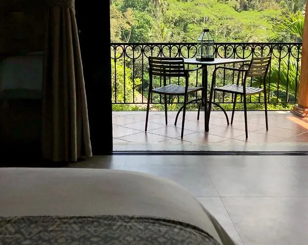 Puri Kasih Gottlieb Hotel 4*