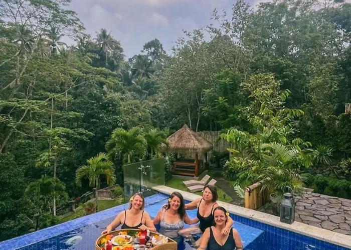 Puri Kasih Gottlieb 4*