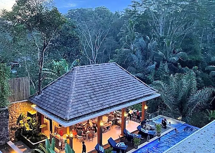 Puri Kasih Gottlieb 4*